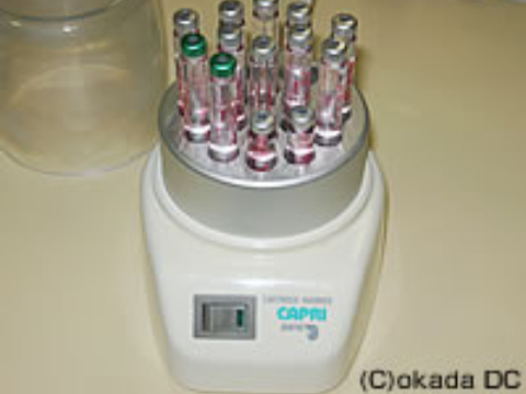 麻酔カートリッジ専用保温器